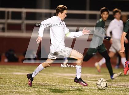 Thumbnail 1 in Wethersfield vs. Guilford (CIAC Class L Semifinal) photogallery.