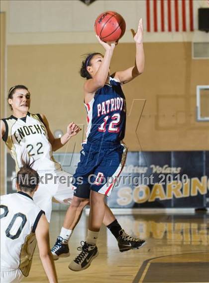 Thumbnail 2 in Beyer @ Enochs photogallery.