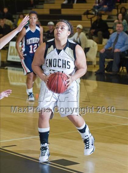 Thumbnail 2 in Beyer @ Enochs photogallery.