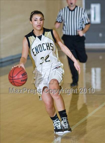 Thumbnail 3 in Beyer @ Enochs photogallery.