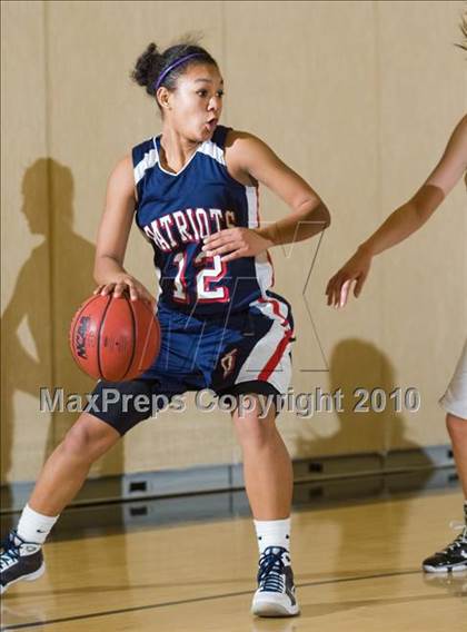 Thumbnail 3 in Beyer @ Enochs photogallery.