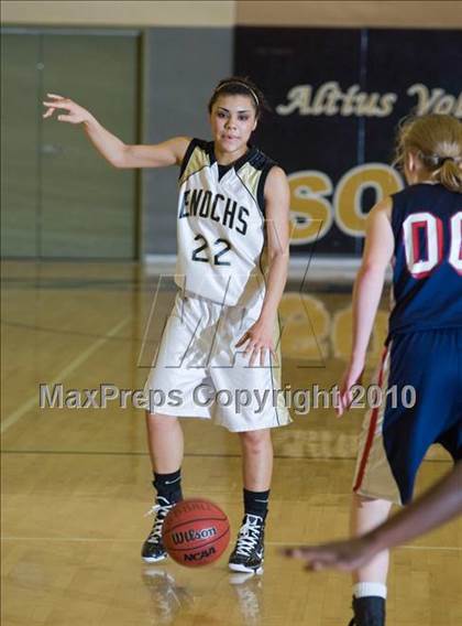 Thumbnail 1 in Beyer @ Enochs photogallery.
