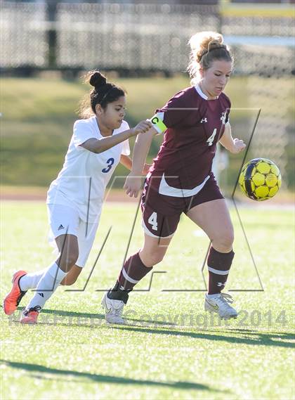 Thumbnail 2 in Wylie vs South Garland (Wylie ISD Winter Classic) photogallery.