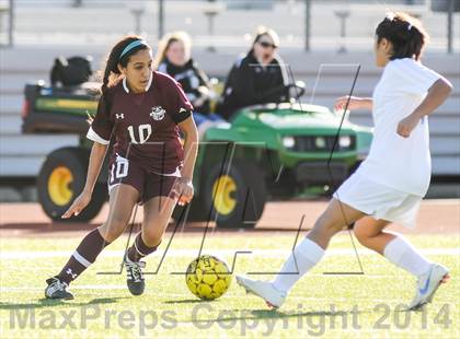 Thumbnail 3 in Wylie vs South Garland (Wylie ISD Winter Classic) photogallery.