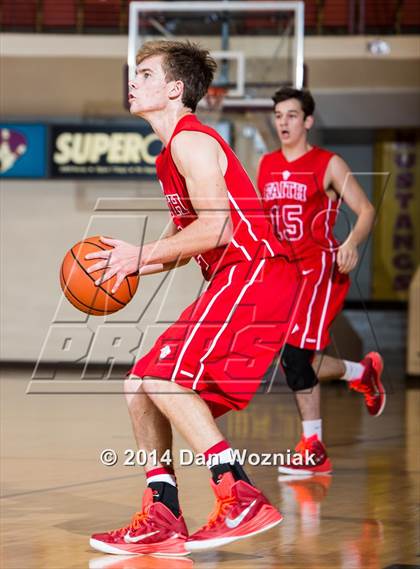 Thumbnail 1 in Grapevine Faith Christian vs. Hirschi (Fantasy of Lights) photogallery.