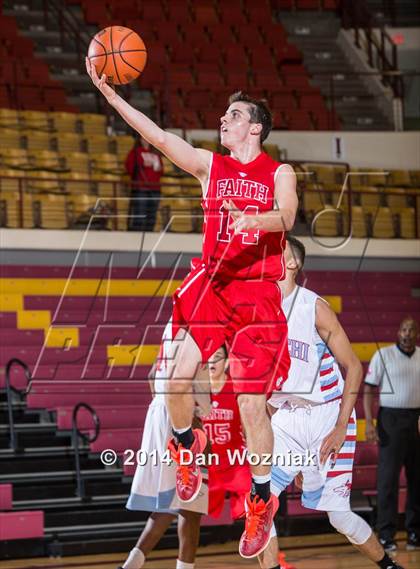 Thumbnail 1 in Grapevine Faith Christian vs. Hirschi (Fantasy of Lights) photogallery.