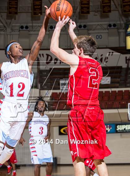 Thumbnail 1 in Grapevine Faith Christian vs. Hirschi (Fantasy of Lights) photogallery.
