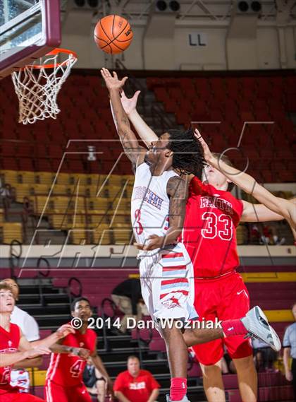 Thumbnail 1 in Grapevine Faith Christian vs. Hirschi (Fantasy of Lights) photogallery.
