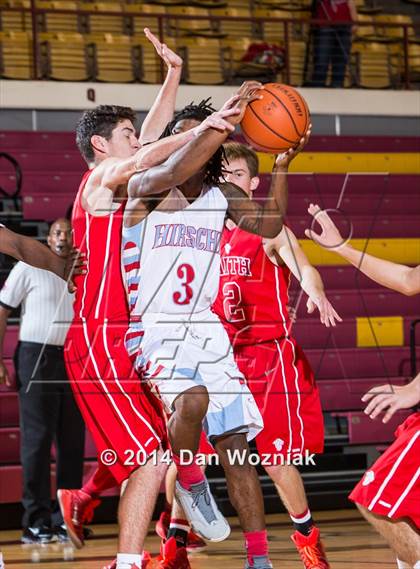 Thumbnail 3 in Grapevine Faith Christian vs. Hirschi (Fantasy of Lights) photogallery.