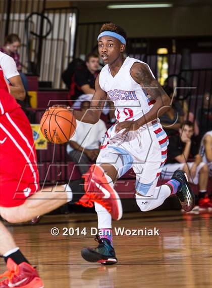 Thumbnail 1 in Grapevine Faith Christian vs. Hirschi (Fantasy of Lights) photogallery.