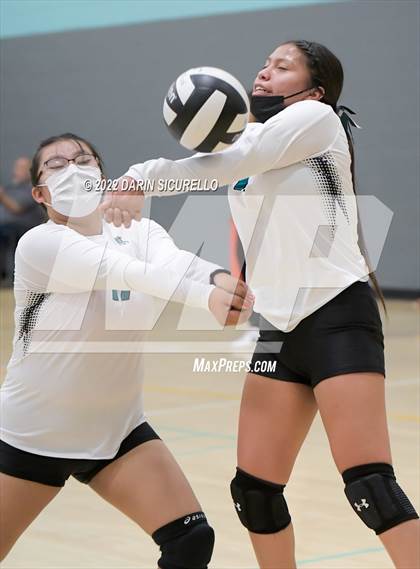 Thumbnail 3 in Greyhills Academy vs  San Miguel (Epic Tourneys Volleyball Invite) photogallery.