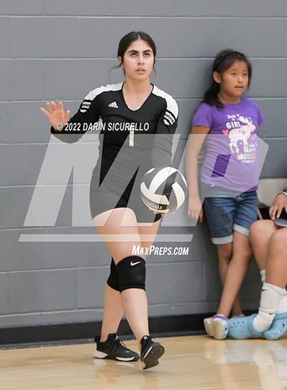 Thumbnail 1 in Greyhills Academy vs  San Miguel (Epic Tourneys Volleyball Invite) photogallery.