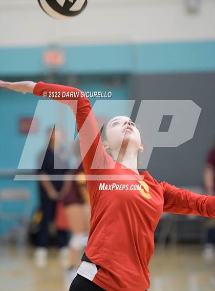 Thumbnail 2 in Greyhills Academy vs  San Miguel (Epic Tourneys Volleyball Invite) photogallery.
