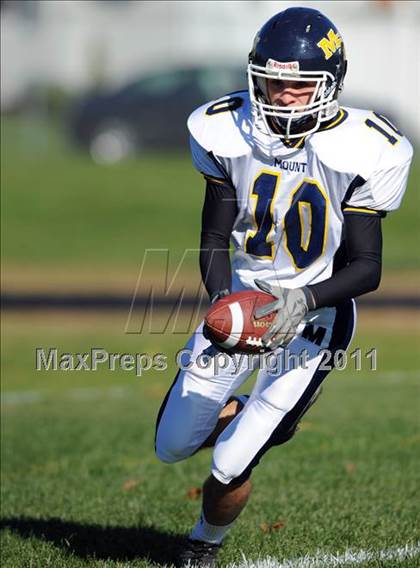 Thumbnail 3 in Mt. St. Michael @ Holy Trinity (CHSFL Class AAA Quarterfinal) photogallery.