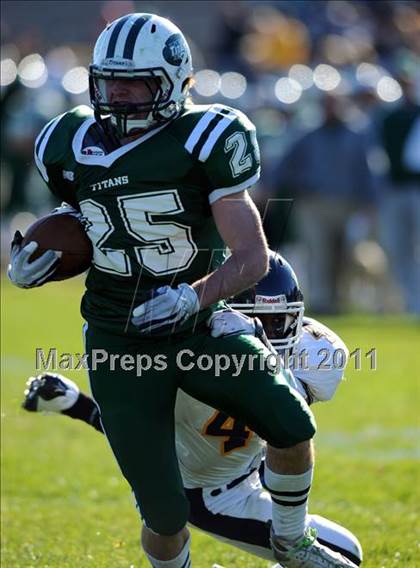 Thumbnail 1 in Mt. St. Michael @ Holy Trinity (CHSFL Class AAA Quarterfinal) photogallery.