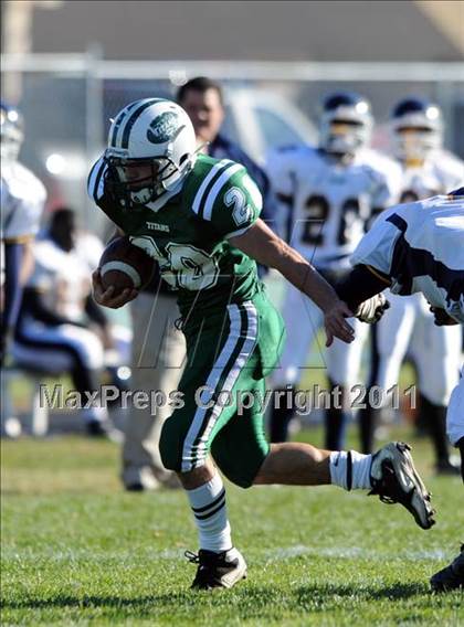 Thumbnail 1 in Mt. St. Michael @ Holy Trinity (CHSFL Class AAA Quarterfinal) photogallery.