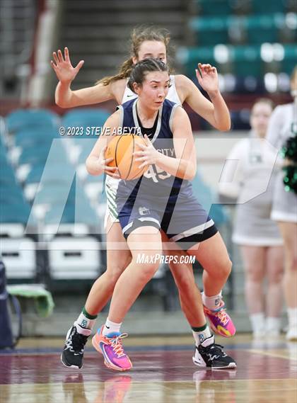 Thumbnail 2 in D'Evelyn vs. University (CHSAA 4A Semifinal) photogallery.