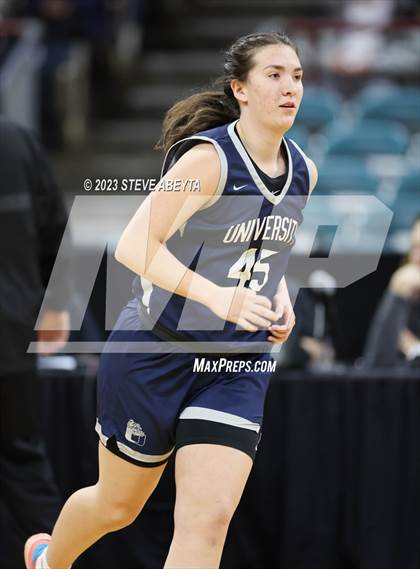 Thumbnail 2 in D'Evelyn vs. University (CHSAA 4A Semifinal) photogallery.
