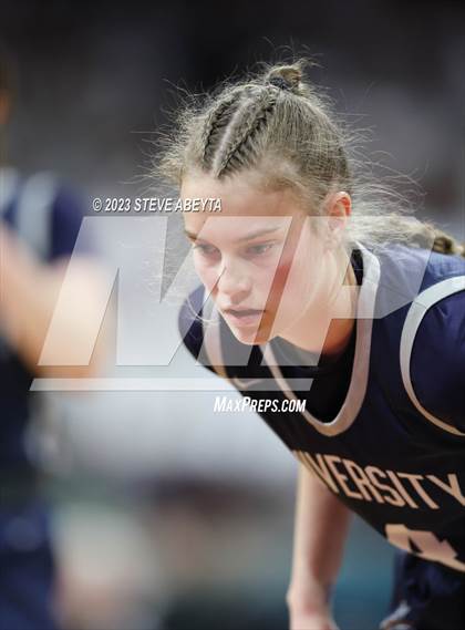 Thumbnail 3 in D'Evelyn vs. University (CHSAA 4A Semifinal) photogallery.