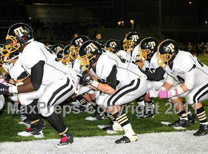 Thumbnail 2 in Verbum Dei vs. Bosco Tech photogallery.