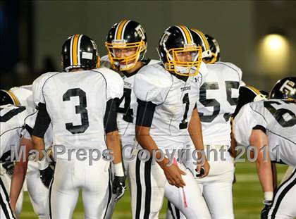 Thumbnail 2 in Verbum Dei vs. Bosco Tech photogallery.