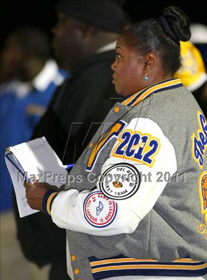 Thumbnail 3 in Verbum Dei vs. Bosco Tech photogallery.