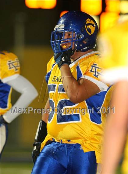 Thumbnail 1 in Verbum Dei vs. Bosco Tech photogallery.