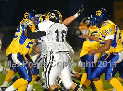 Thumbnail 2 in Verbum Dei vs. Bosco Tech photogallery.