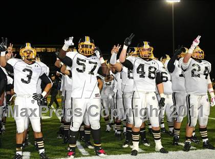 Thumbnail 1 in Verbum Dei vs. Bosco Tech photogallery.