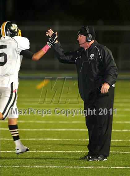 Thumbnail 3 in Verbum Dei vs. Bosco Tech photogallery.