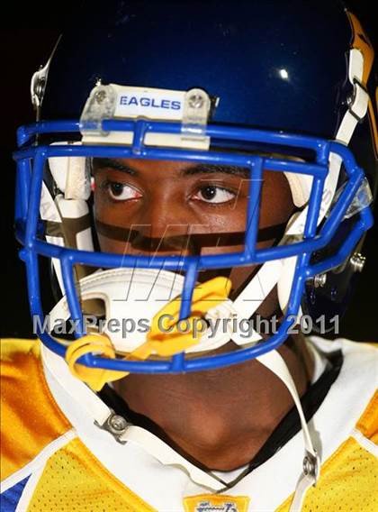 Thumbnail 2 in Verbum Dei vs. Bosco Tech photogallery.