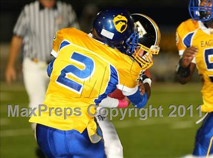 Thumbnail 2 in Verbum Dei vs. Bosco Tech photogallery.