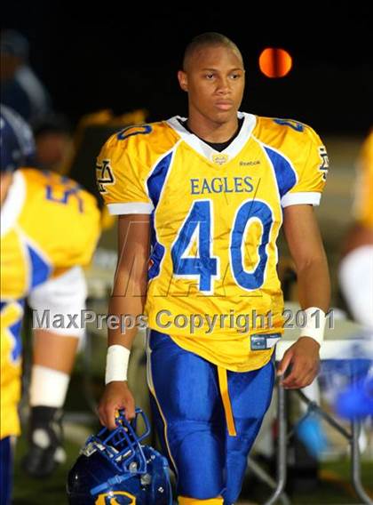 Thumbnail 3 in Verbum Dei vs. Bosco Tech photogallery.
