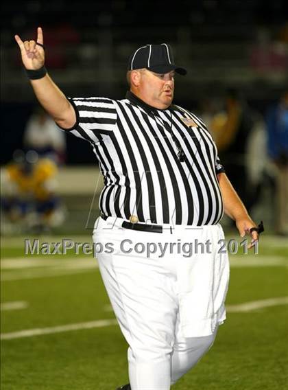 Thumbnail 2 in Verbum Dei vs. Bosco Tech photogallery.