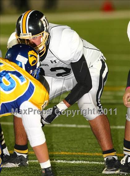Thumbnail 3 in Verbum Dei vs. Bosco Tech photogallery.