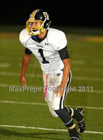 Thumbnail 3 in Verbum Dei vs. Bosco Tech photogallery.