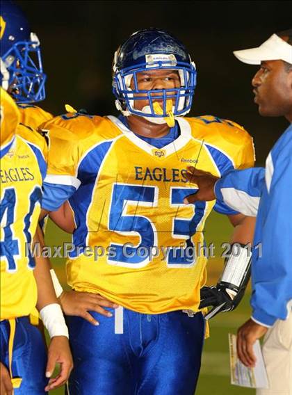 Thumbnail 1 in Verbum Dei vs. Bosco Tech photogallery.