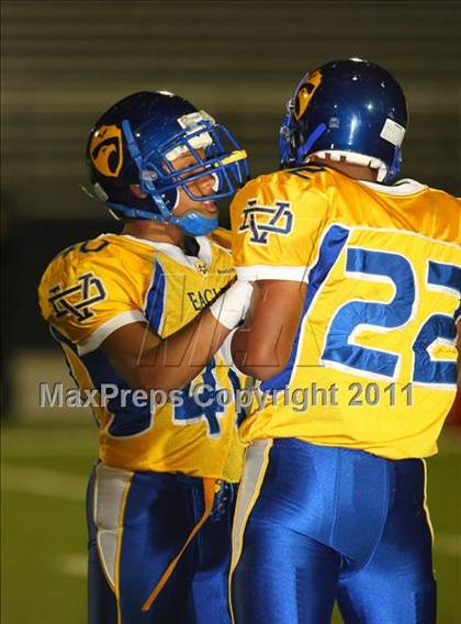 Thumbnail 3 in Verbum Dei vs. Bosco Tech photogallery.