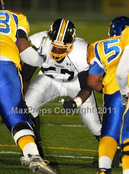 Thumbnail 2 in Verbum Dei vs. Bosco Tech photogallery.