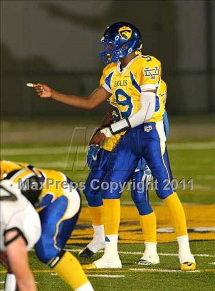 Thumbnail 2 in Verbum Dei vs. Bosco Tech photogallery.