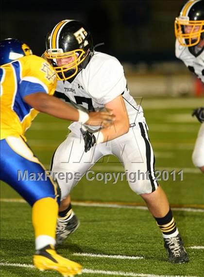 Thumbnail 3 in Verbum Dei vs. Bosco Tech photogallery.