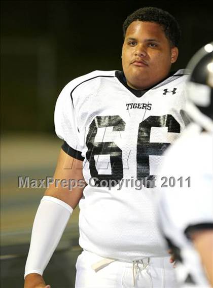 Thumbnail 2 in Verbum Dei vs. Bosco Tech photogallery.