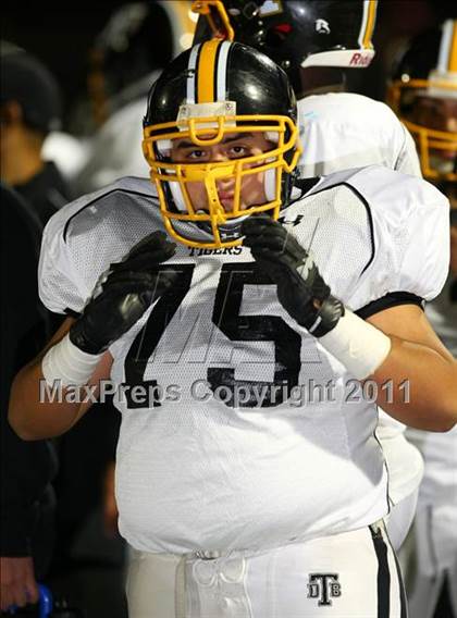 Thumbnail 3 in Verbum Dei vs. Bosco Tech photogallery.
