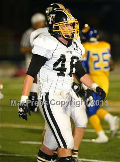 Thumbnail 1 in Verbum Dei vs. Bosco Tech photogallery.