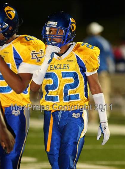 Thumbnail 3 in Verbum Dei vs. Bosco Tech photogallery.