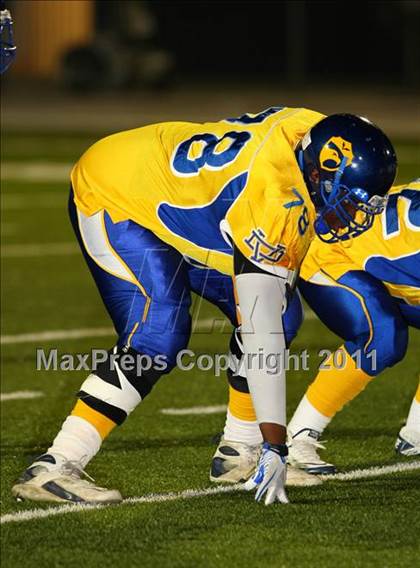 Thumbnail 3 in Verbum Dei vs. Bosco Tech photogallery.
