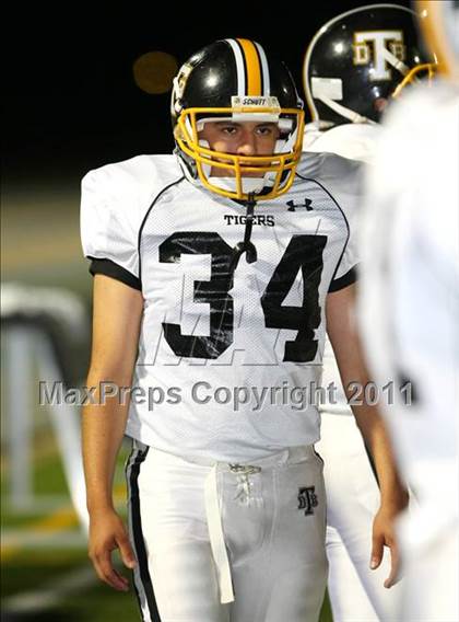 Thumbnail 3 in Verbum Dei vs. Bosco Tech photogallery.