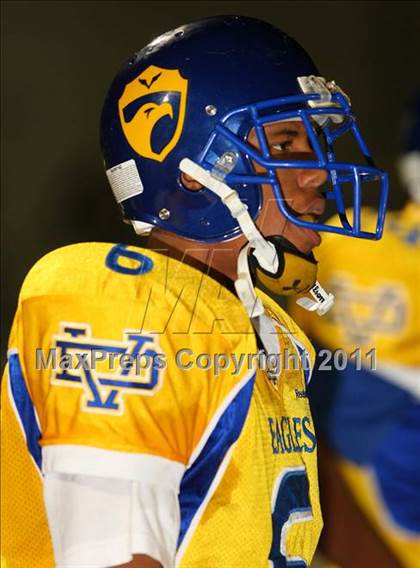 Thumbnail 3 in Verbum Dei vs. Bosco Tech photogallery.