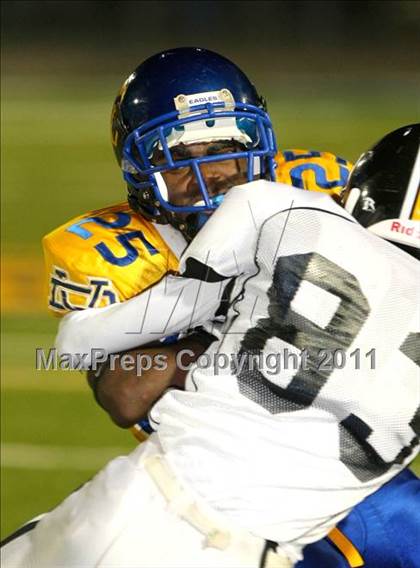 Thumbnail 3 in Verbum Dei vs. Bosco Tech photogallery.