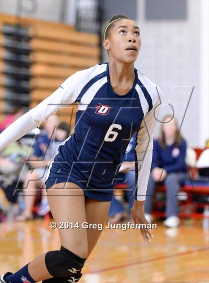 Thumbnail 3 in Carondelet vs. Dublin (Dougherty Valley Tournament) photogallery.